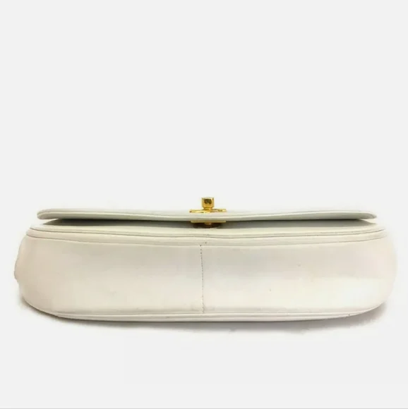 Chanel Vintage Half Moon Flap Bag - Picture 5 of 11